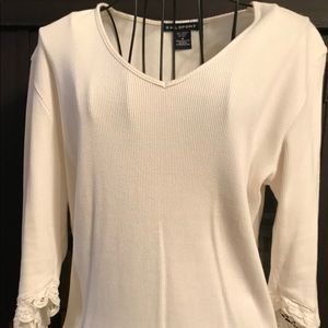 - SML Sport Women’s 3/4 Length Knit Shirt, M